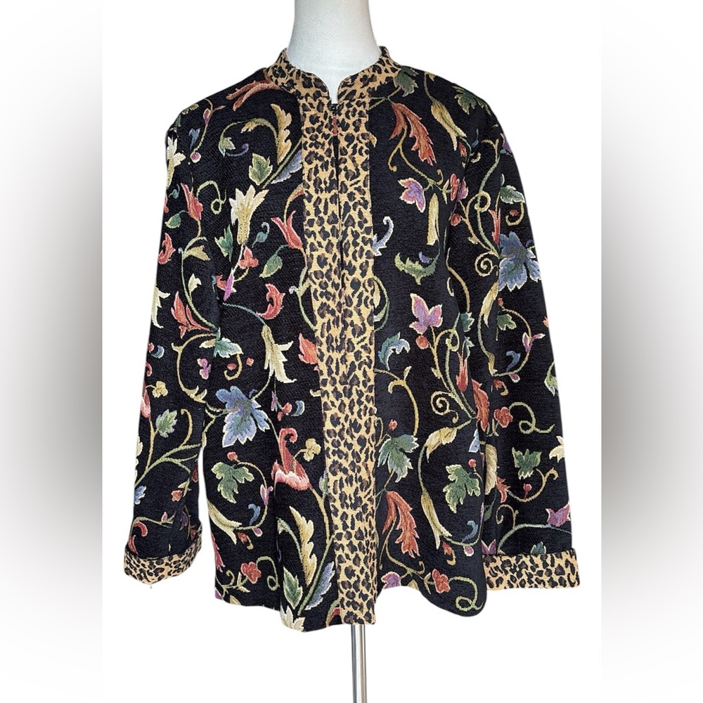 White Stag Vintage Black floral and Leopard Print trim tapestry Jacket